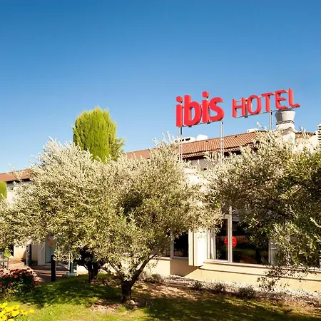 Ibis Aix En Provence Hotel